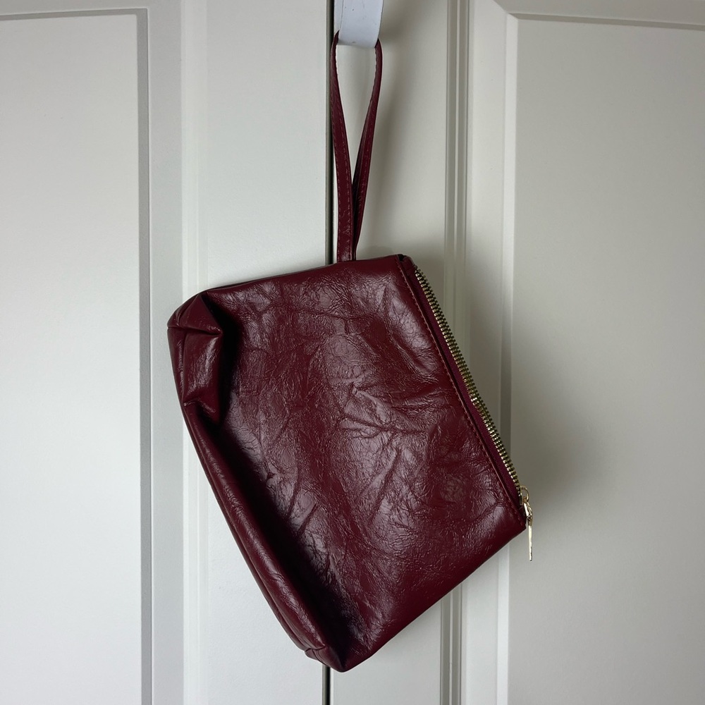 ⭐️ NWOT Elegant Red Women's Purse - Picture 3 of 14
